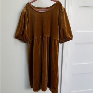 Old Navy Girls Velour Dress in Goldenrod